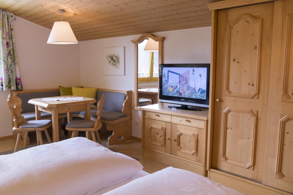 Haus Braunarl Лех ам Алберг Екстериор снимка